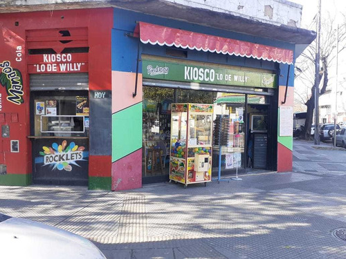 Imagen 9 de 11 de Maxikiosco Excrlente Oportunidadla Mejor Zona Entre Banco Provincia Y Bbva A 20m Anses Escuelas Primaria Y Secundaria A 100m Centro Comercial Y A 100m Comisaría 48mucha Seguridad20 Años De Antigüedad