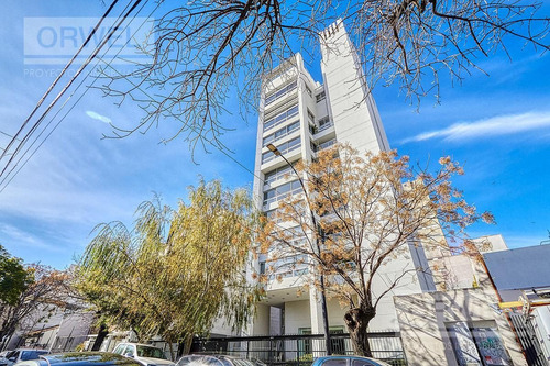 Imagen 2 de 26 de 100% Vista! 3 Dormitorios Mas Dep. 2 Cocheras. 150 M2. Exclusivo!