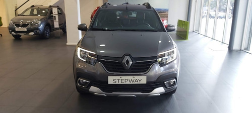 Imagen 7 de 15 de Autos Y Camionetas Renault Sandero Stepway Toyota Yaris E