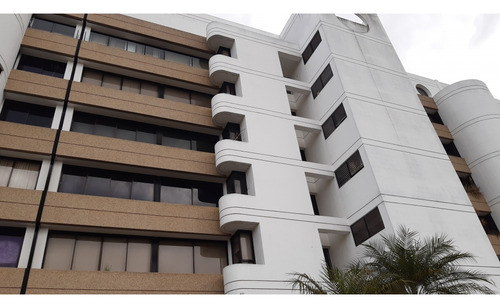 Venta Alquiler Apto Colinas Del Tamanaco 255m2 4h+s/5b+s/3p