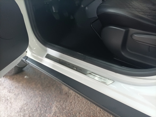 Renault Duster Oroch 1.6 Outsider