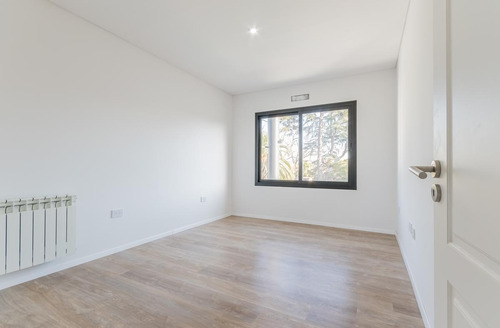 Imagen 30 de 30 de Venta · Casa A Estrenar De Categoría En Moreno · Pileta · Patio · Balcón · Financia · Permuta