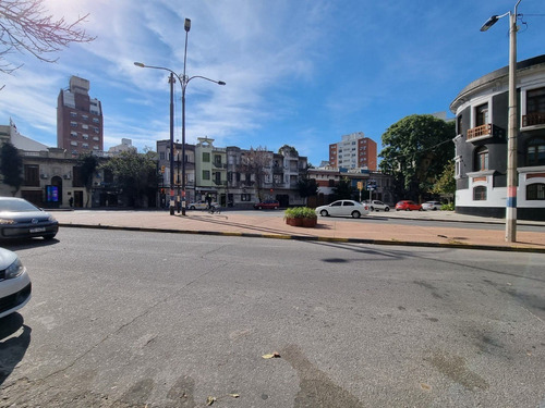 Monoambiente, Zona De Universidades, Parque Rodo