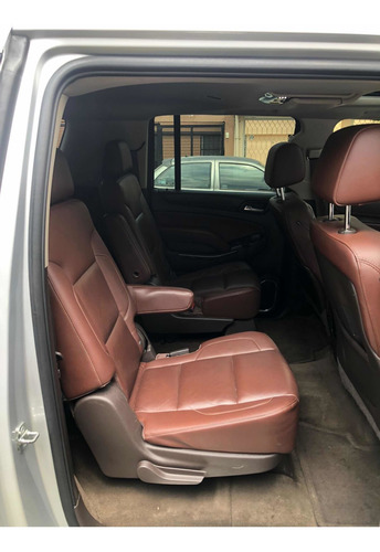 Imagen 13 de 14 de Chevrolet Suburban 5.3 Ltz V8 4wd 2da Cubo At 2015