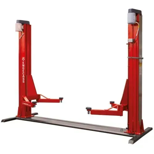 Elevador Automotivo 4,1t A Óleo Vermelho Eco 4100 trifásico Engecass