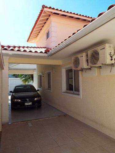 Casa Residencial À Venda, Itaipu, Niterói. - Ca0211