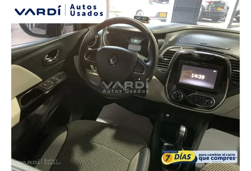 Renault 05 Captur INTENS
