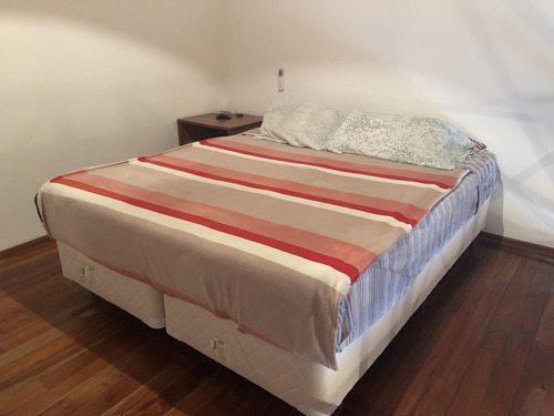 Imagen 15 de 30 de Casa Chalet En Venta - 4 Ambientes - Parque Y Pileta - Permuta - Ituzaingo / Padua