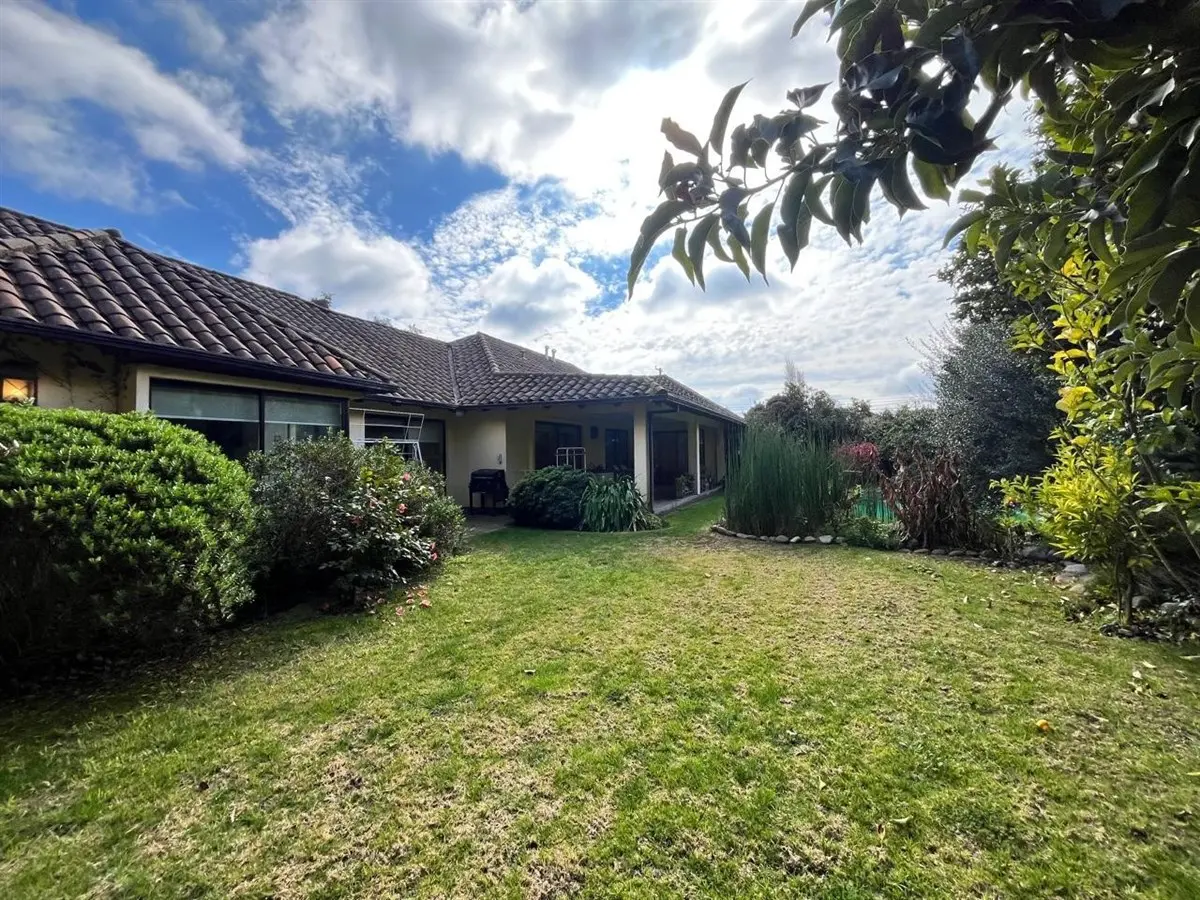 Imagen 1 de 29 de Casa En Venta De 5 Dorm. En Talca Sector Las Rastras