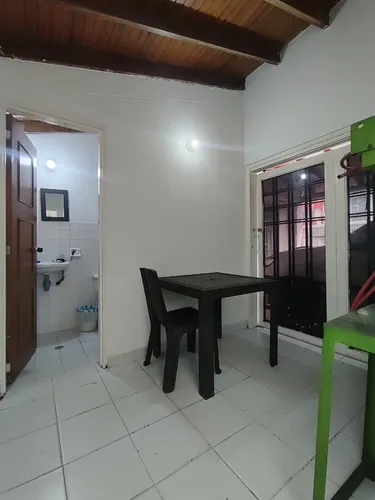 Casa En Arriendo En La Ceiba. Cod A30464