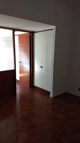 Imagen 4 de 22 de Oficina De 50m2 - Dos Despachos - Recepcion - Kitchenette Separada - Baño Completo