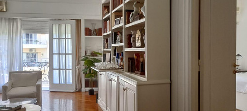 Alquiler Departamento Recoleta: 2 Dormitorios - Próximo Embajadas