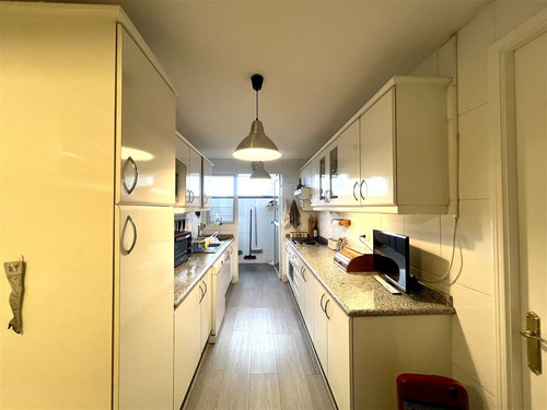 Departamento En Venta De 3 Dorm. En Las Condes