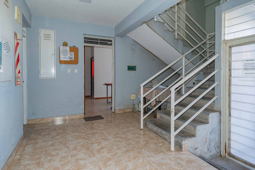 Imagen 5 de 21 de Monoambiente Venta B° Huaico Planta Baja