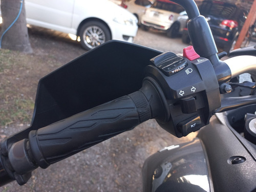 Imagen 14 de 17 de Suzuki Dl 650 A 2013 Charliebrokers
