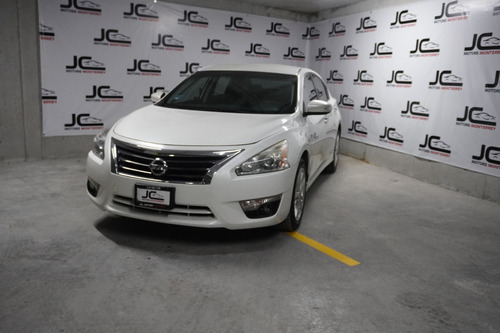 Nissan Altima 2.5 Sense Cvt