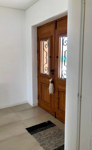 Casa En Alquiler Amoblada Con 3 Habitaciones En Araucarias Puertos Del Lago