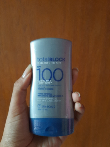 Bloqueador Solar Unique Totalblock Spf100
