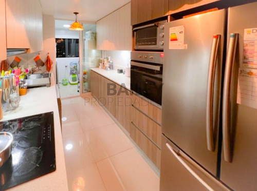 Departamento En Venta De 3 Dorm. En Concón