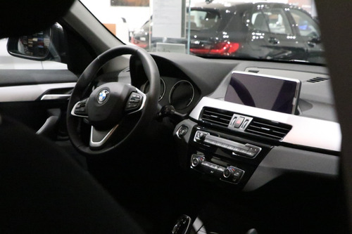 Imagen 13 de 20 de Bmw X1 18 Advantage /2022 0km