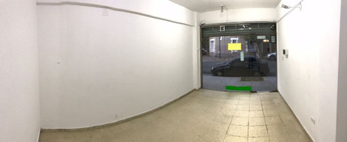 Imagen 2 de 7 de Local En Excelente Ubicación Y Entorno