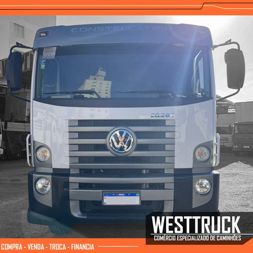 Volkswagen 26-280 Modelo 2015 Com Caçamba