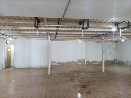 Imagen 4 de 5 de Se Vende Local Comercial 720m² En Catia La Mar, La Guaira