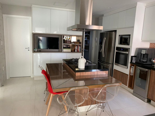 Imagem 27 de 30 de Apartamento Com Fino Acabamento E Rico Em Detalhes!! - Ap03133 - 69283484