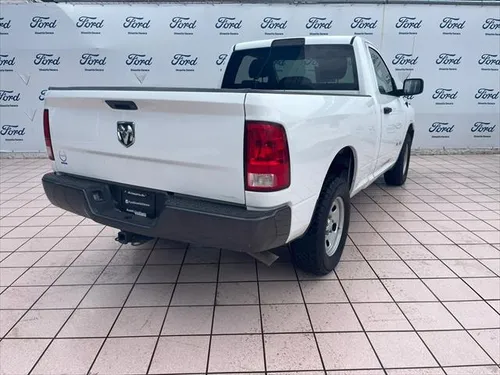 RAM Ram 1500 3.3 V6 XL Cab Regular 4x2 AT