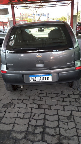 Imagem 6 de 12 de Chevrolet - Corsa Hatch Maxx 2010