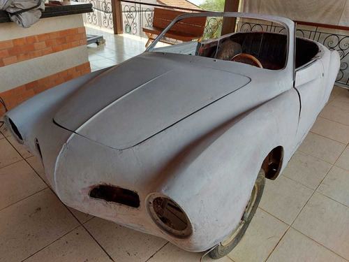 Imagem 6 de 15 de Vw Karmann Ghia Guia Carmannguia Dock Ok