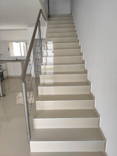 Imagen 8 de 24 de Se Vende Con Renta Hasta 2024 - Triplex En Juan De Garay 3220