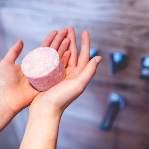 Imagen 6 de 10 de Shampoo Sólido Hibisco Para Cabello Seco 110grs