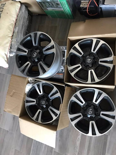 Set 4 Rines De Tacoma  Originalr17,tundra,hiliux,toyota 6 Bi