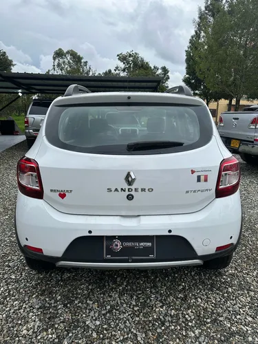 Renault Stepway 1.6 Expression / Zen