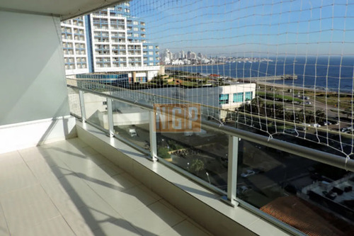 Importante Torre, Ubicada En Playa Mansa , Al Lado Del Resort Y Casino Conrad, Punta Del Este.-