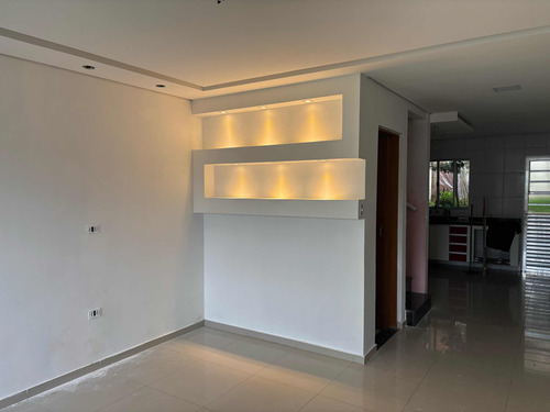 Excelente Casa Com Duas Suítes