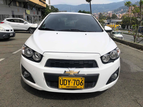 Chevrolet Sonic 2015 1.6 Lt 5 P