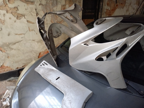 Imagen 7 de 7 de Carenado Kymco Xciting 250 Año 2007