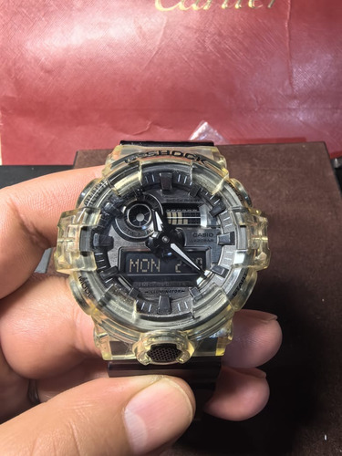 Reloj Casio G-shock Ga-700sk-1acr (Usado)