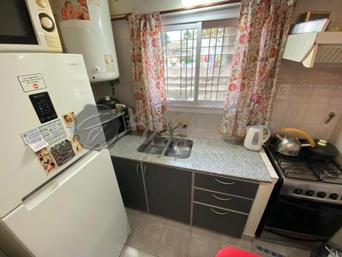 Imagen 26 de 29 de Edificio En Venta En Campana: Castilla 380