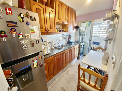 Venta Apto 2dormitorios Centro Vista Al Mar Balcón