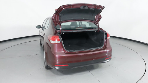 Kia Forte 2.0 Lx Mt