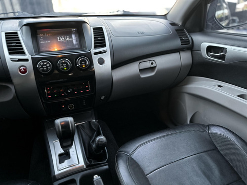 Mitsubishi Pajero Dakar 3.5 HPE 4X4 V6 24V FLEX 4P AUTOMÁTICO