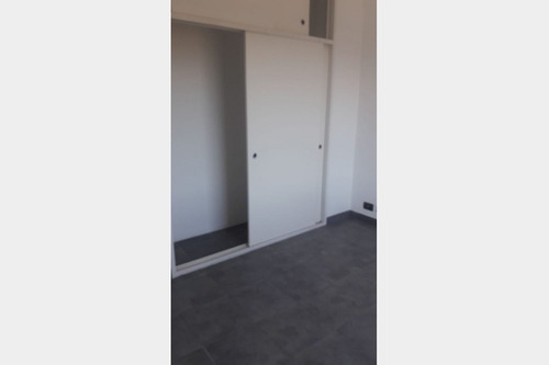 Imagen 3 de 10 de Departamento En Venta En Ramos Mejia