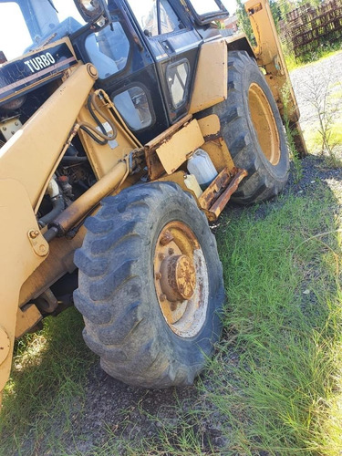 Cat 428 B 4x4