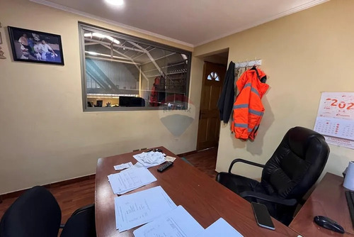 ¡local Comercial Ideal En Puente Alto!