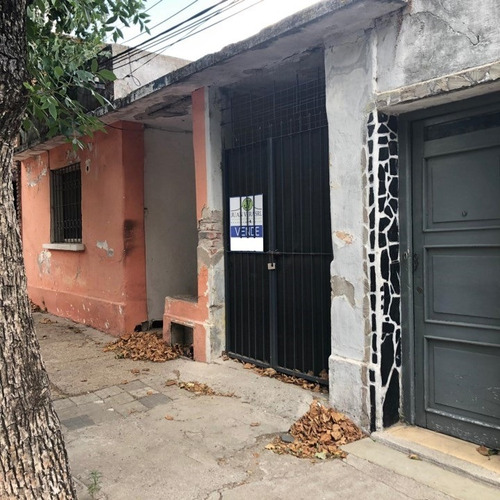 Imagen 2 de 14 de Amplia Casa Céntrica En Durazno, Oportunidad Inversión