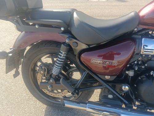 Royal Enfield Meteor 350 Impecável