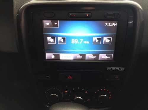 Imagem 4 de 15 de Renault Duster 2.0 Tech Road 4x2 16v Flex 4p Automático